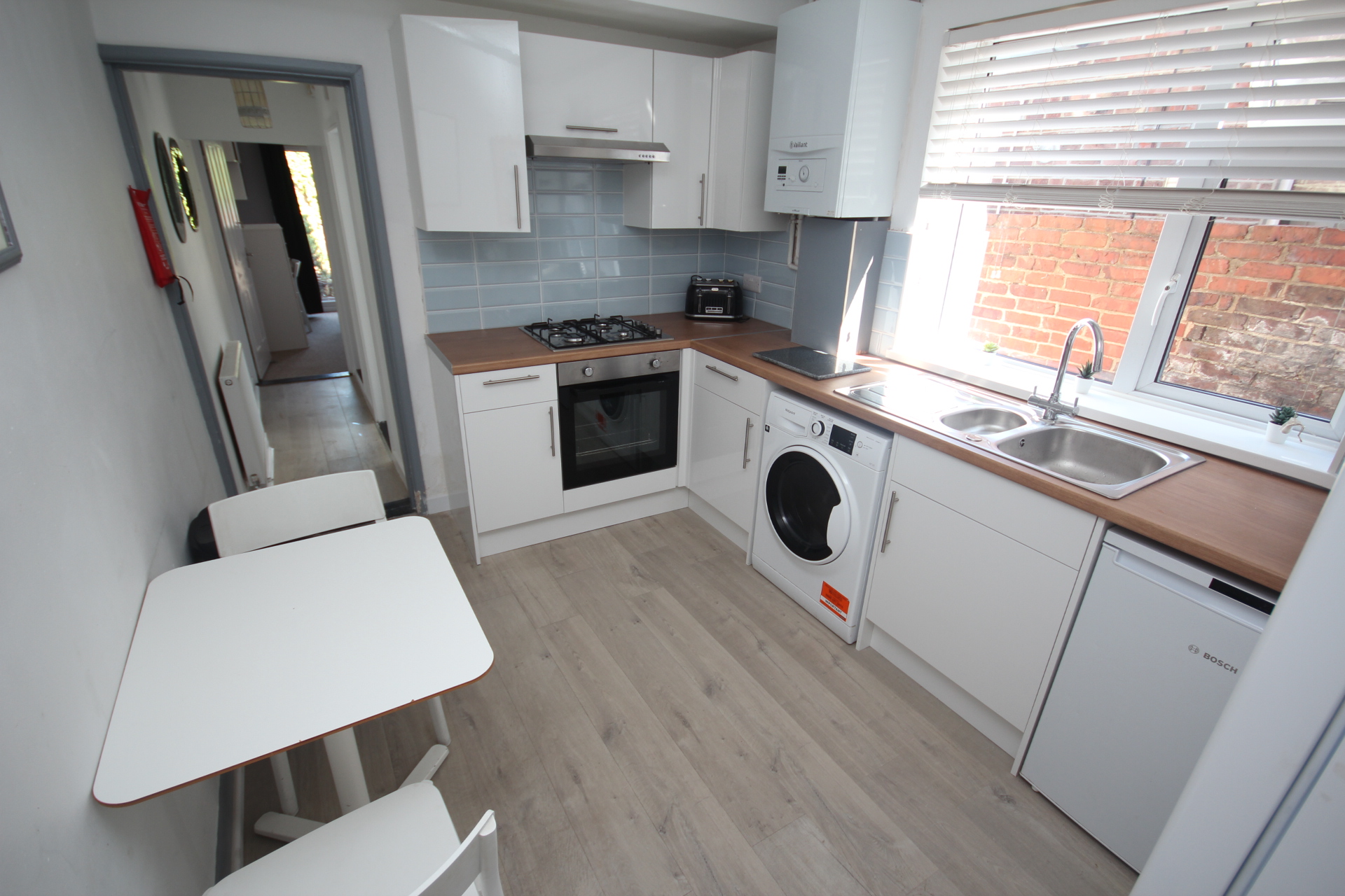 12 Harold Rd Kitchen