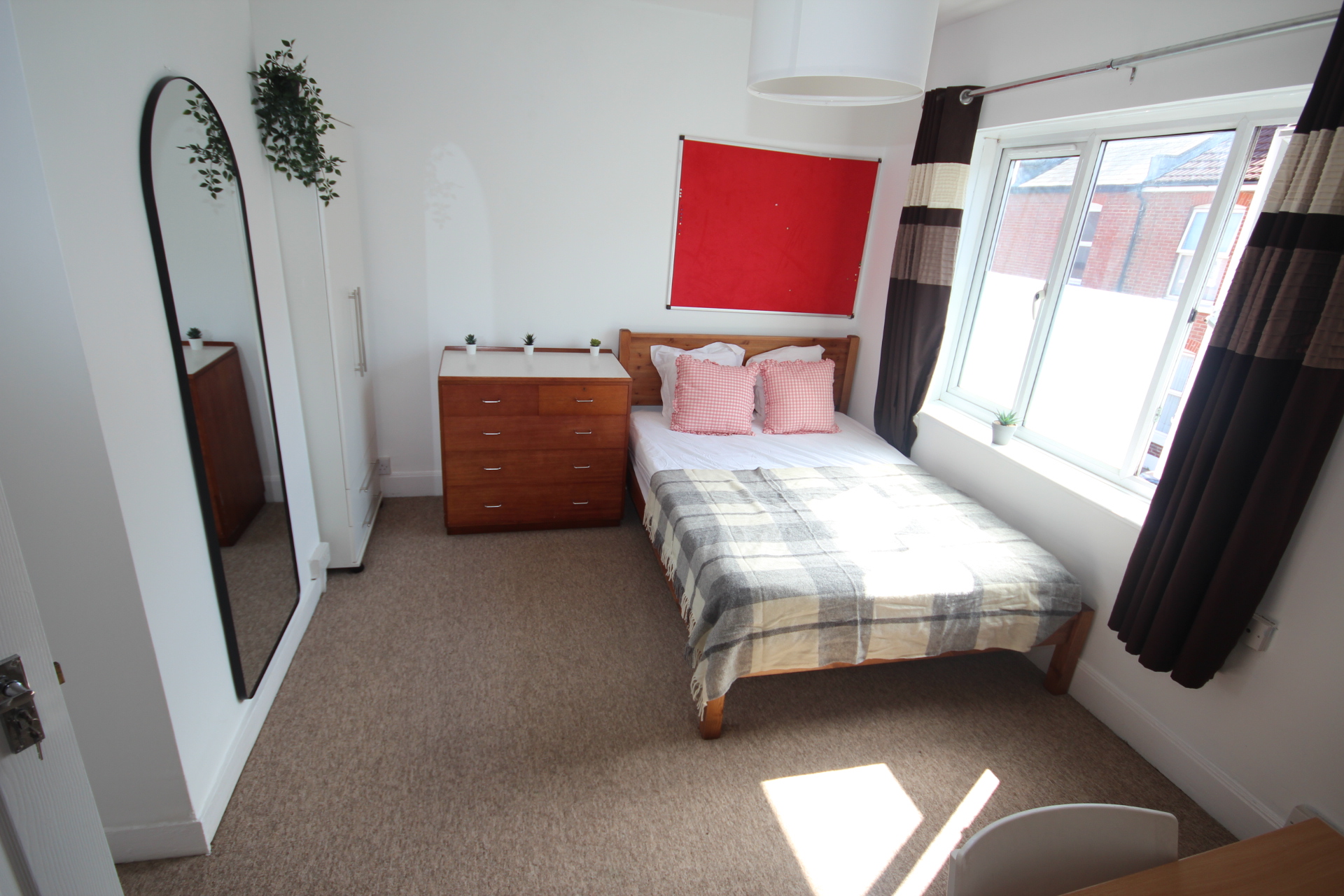 12 Harold - bedroom 1