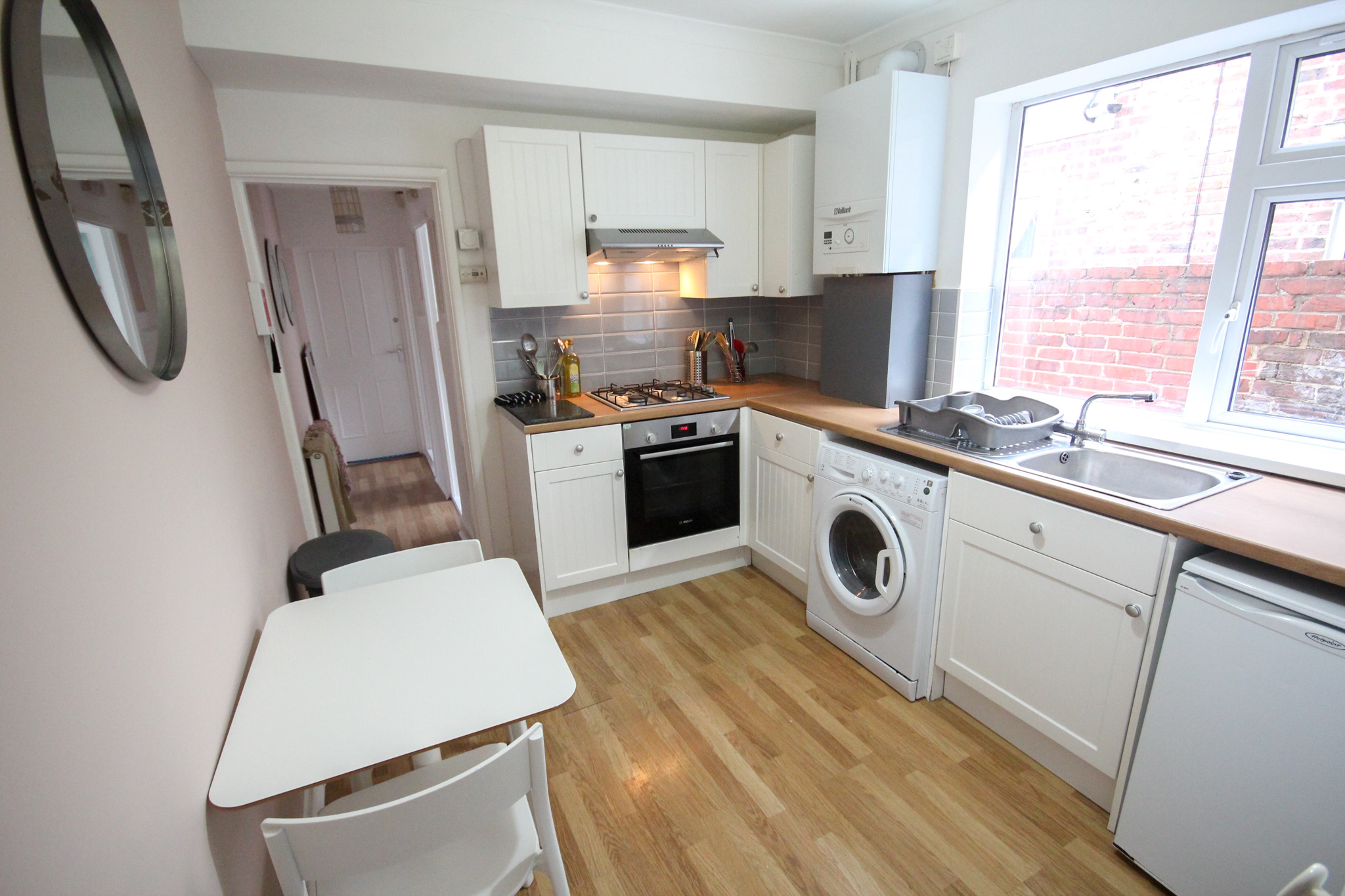 12H Kitchen