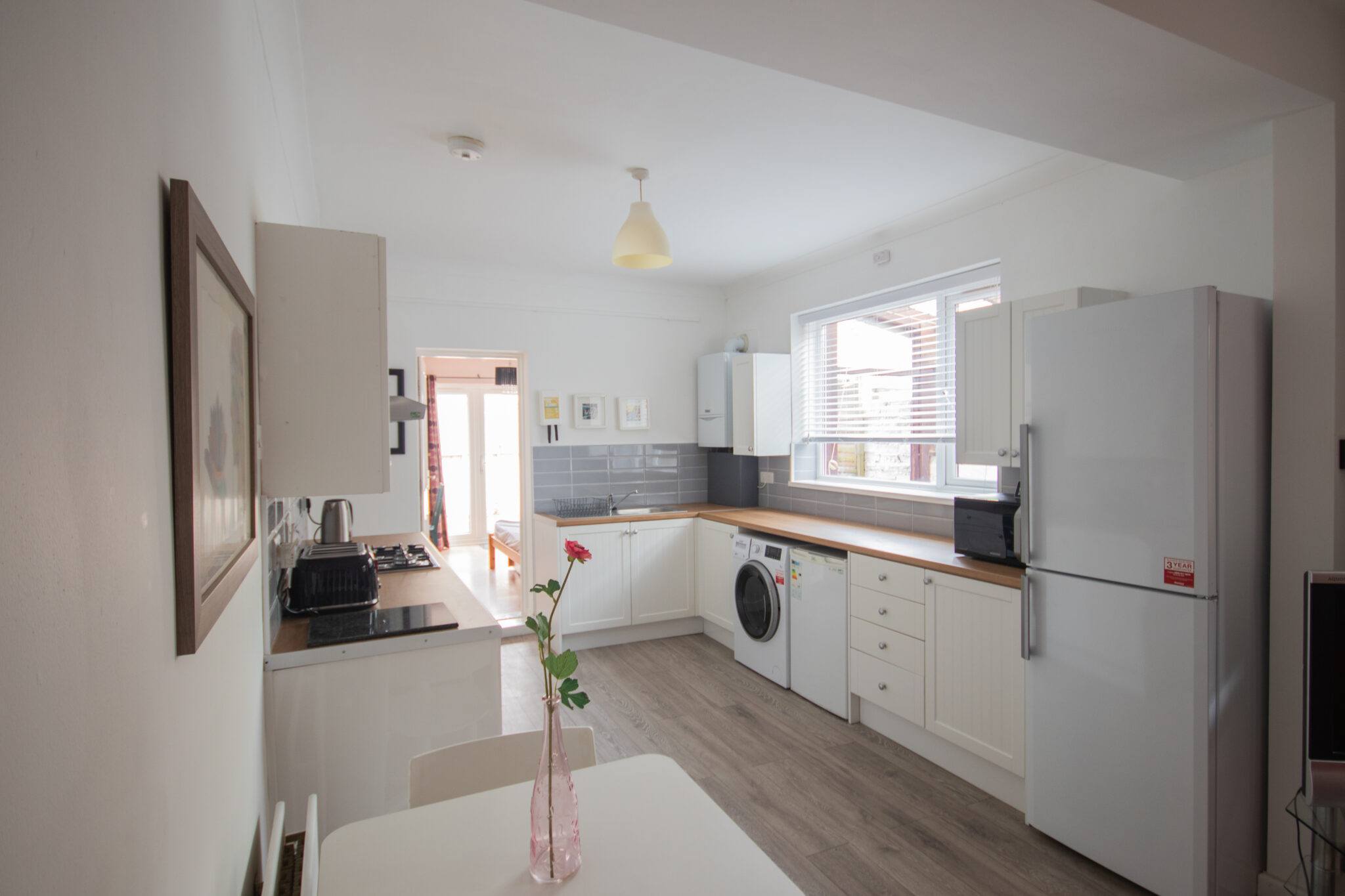 147J Kitchen