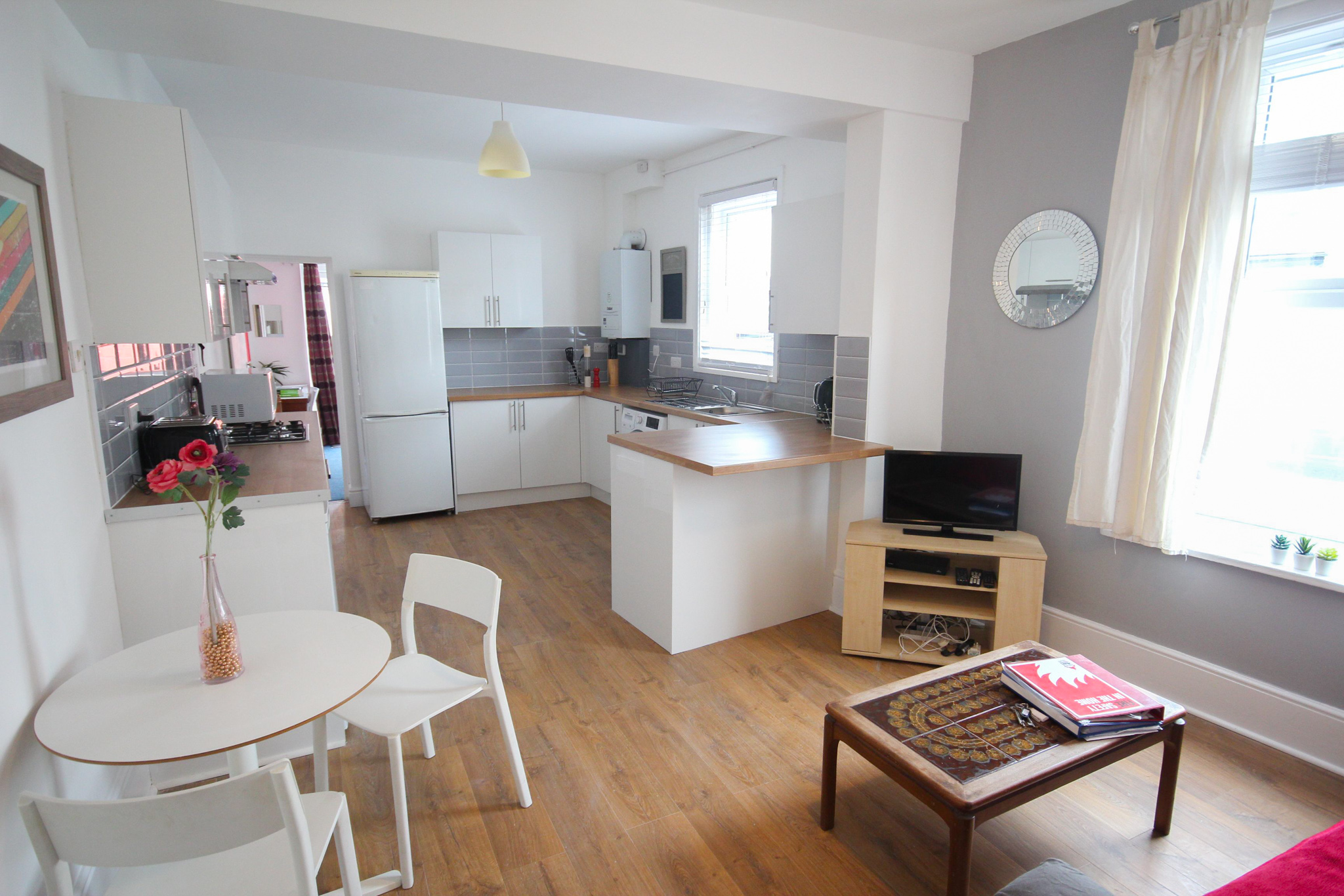 33A lounge Kitchen