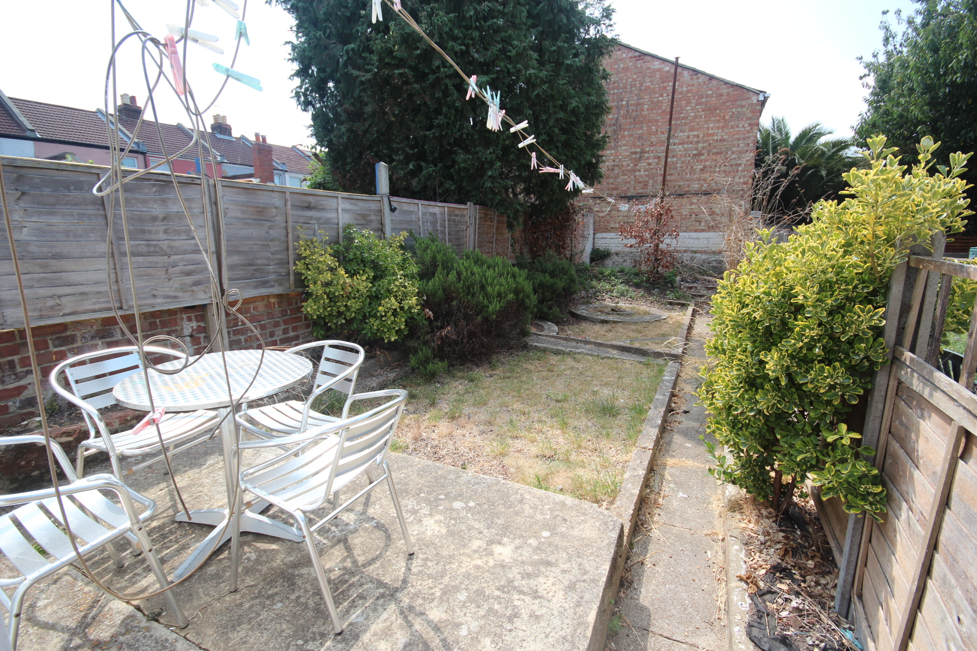 58 Jessie - garden