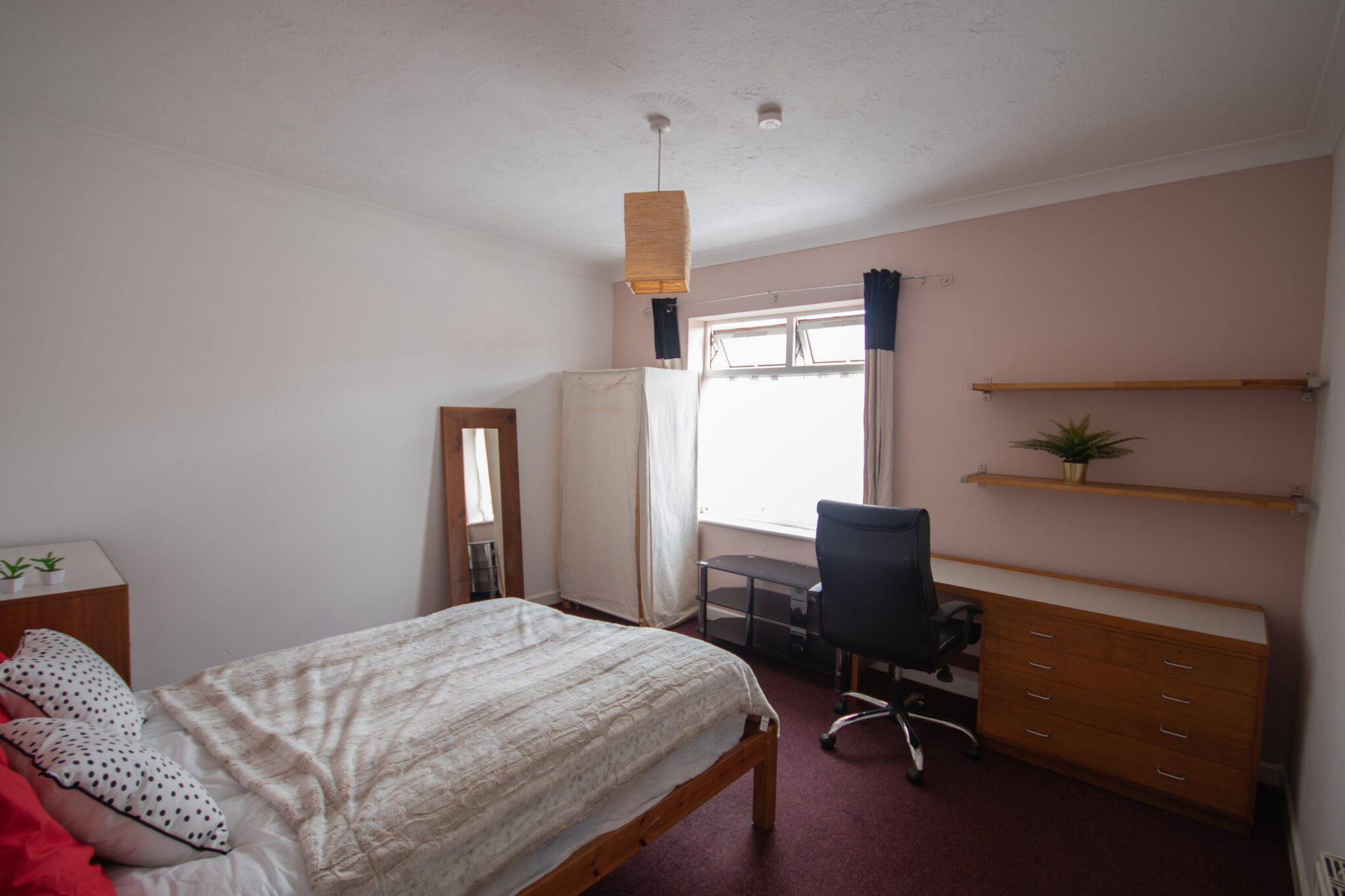 58J Bed1