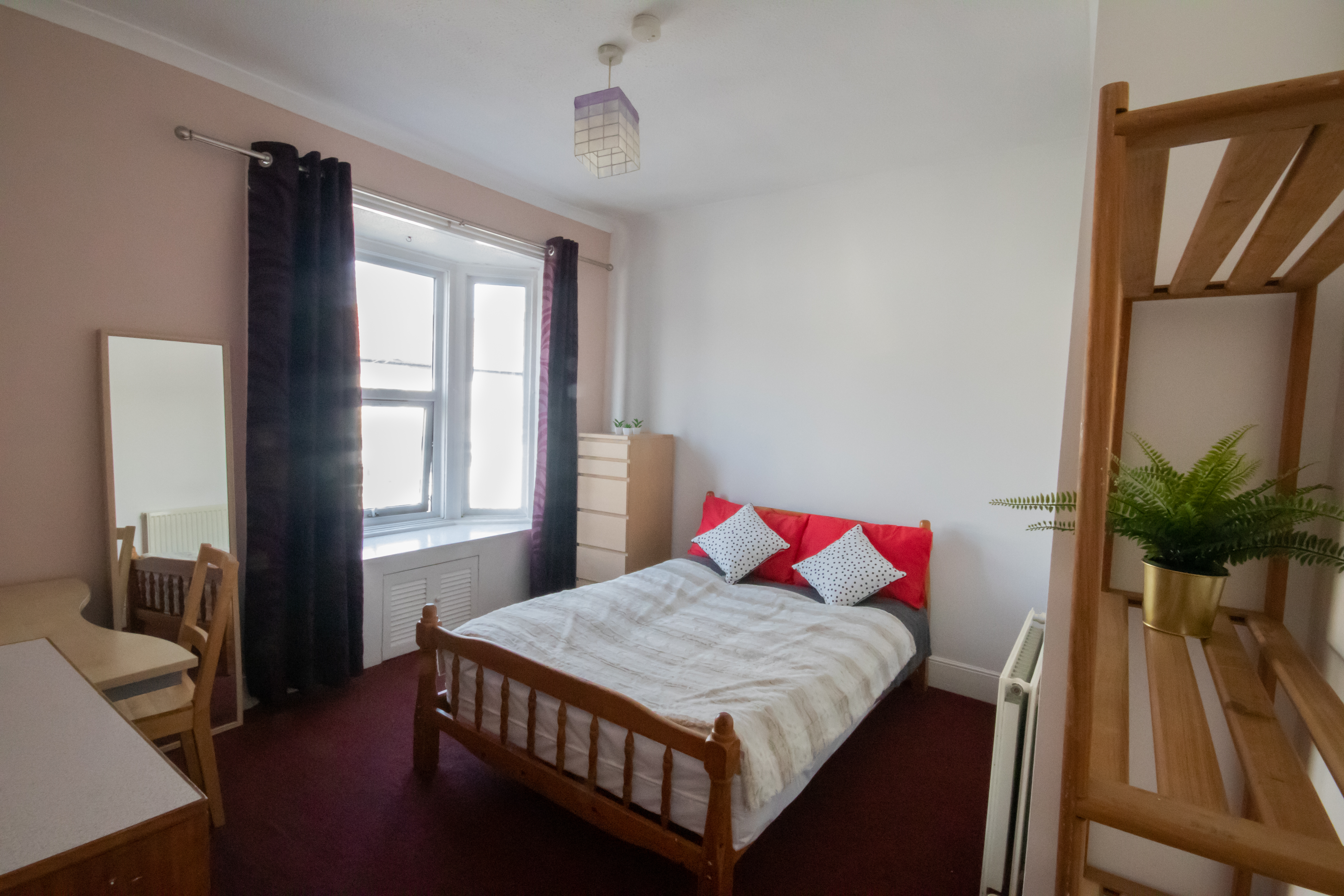 94J Bed 1