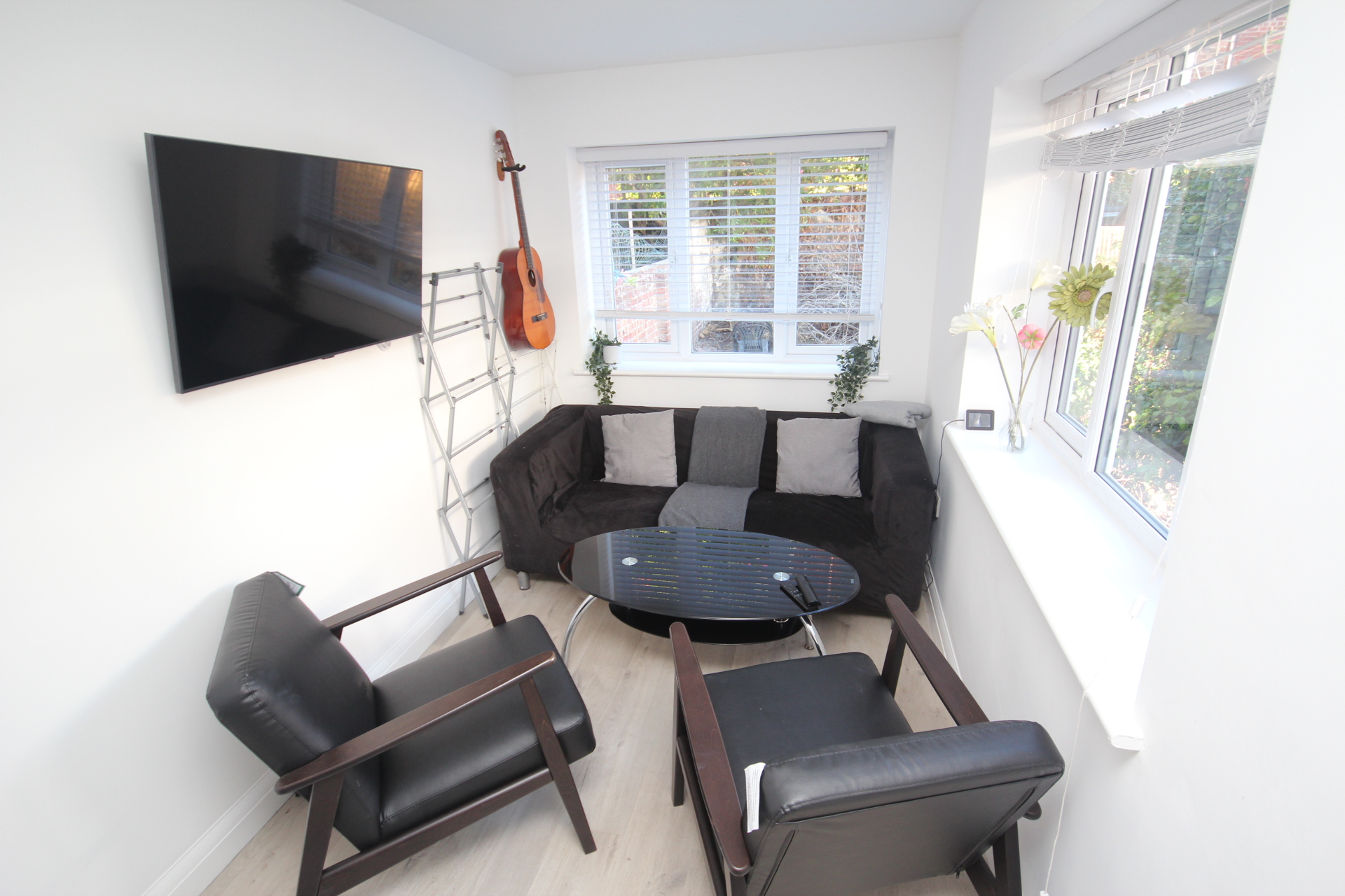 Lounge 2