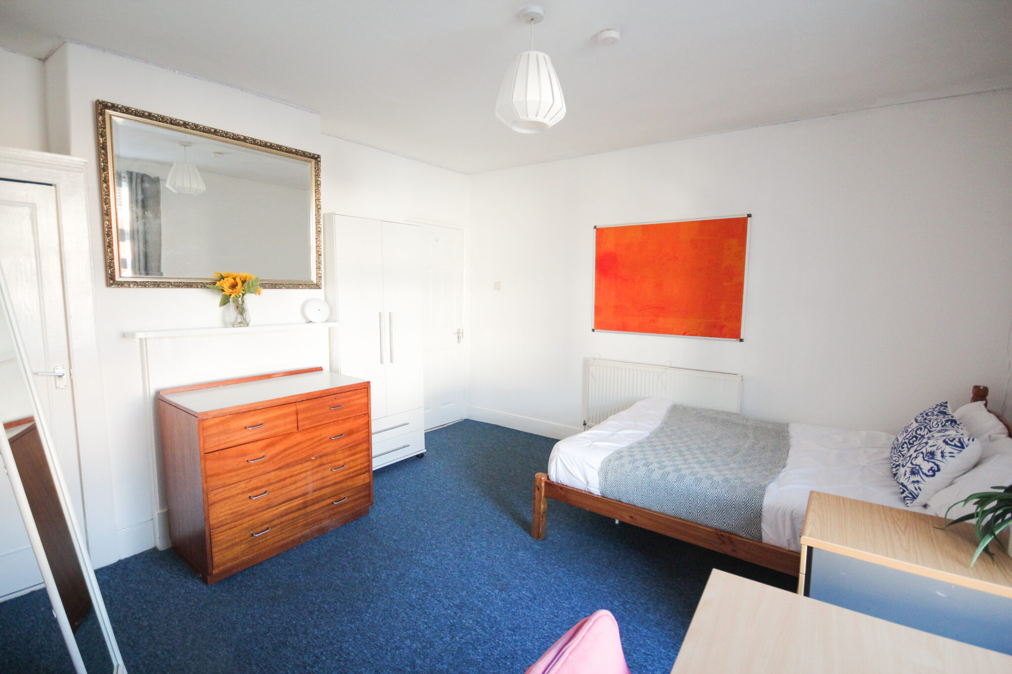 bedroom 1 21 av