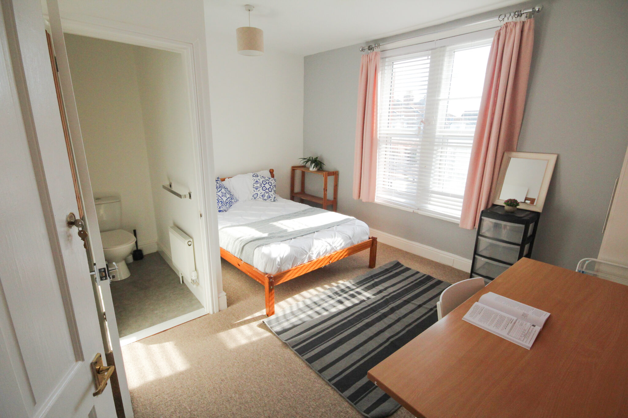 bedroom 1 33apsley