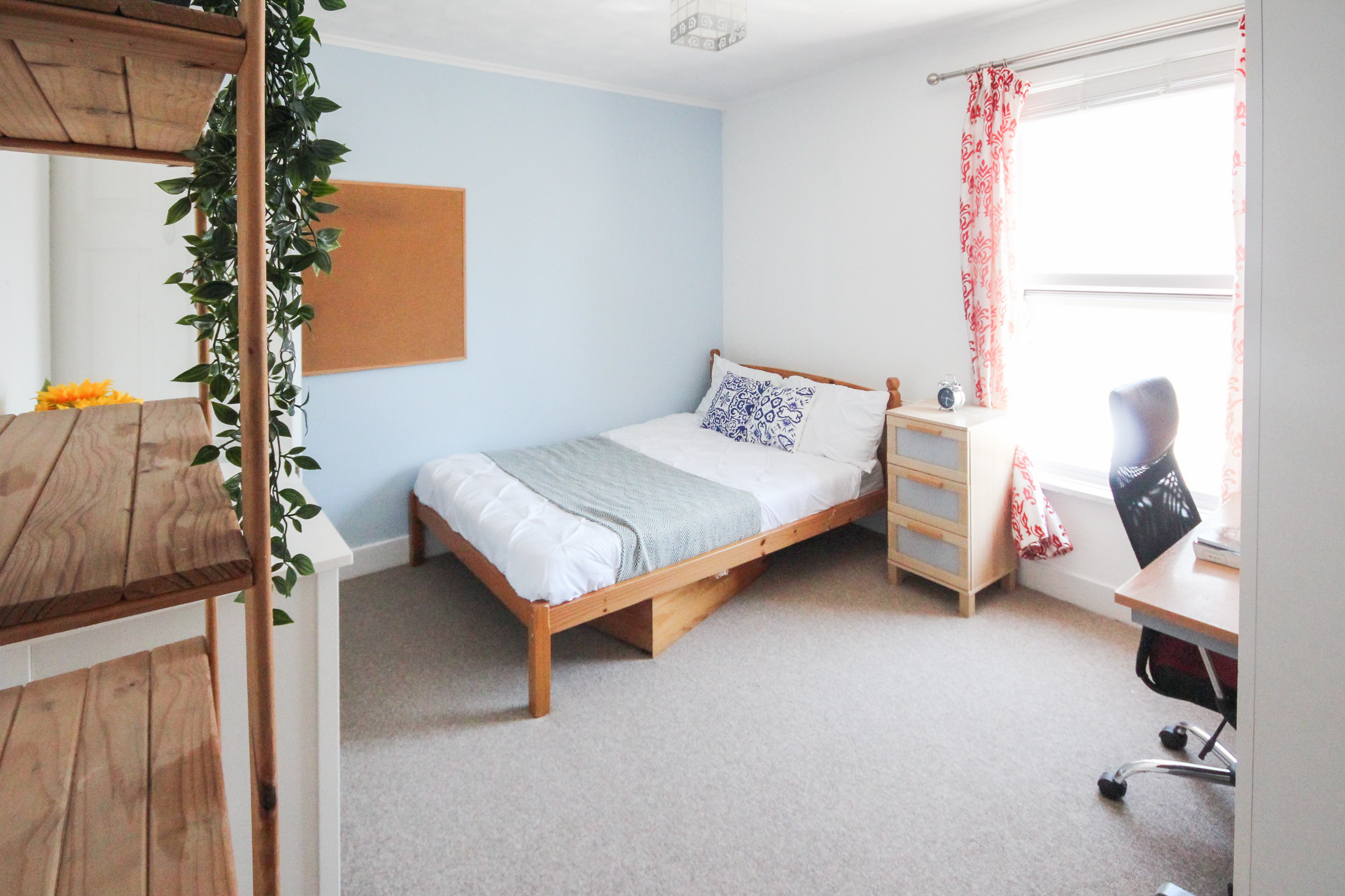 bedroom 1 lawson rd