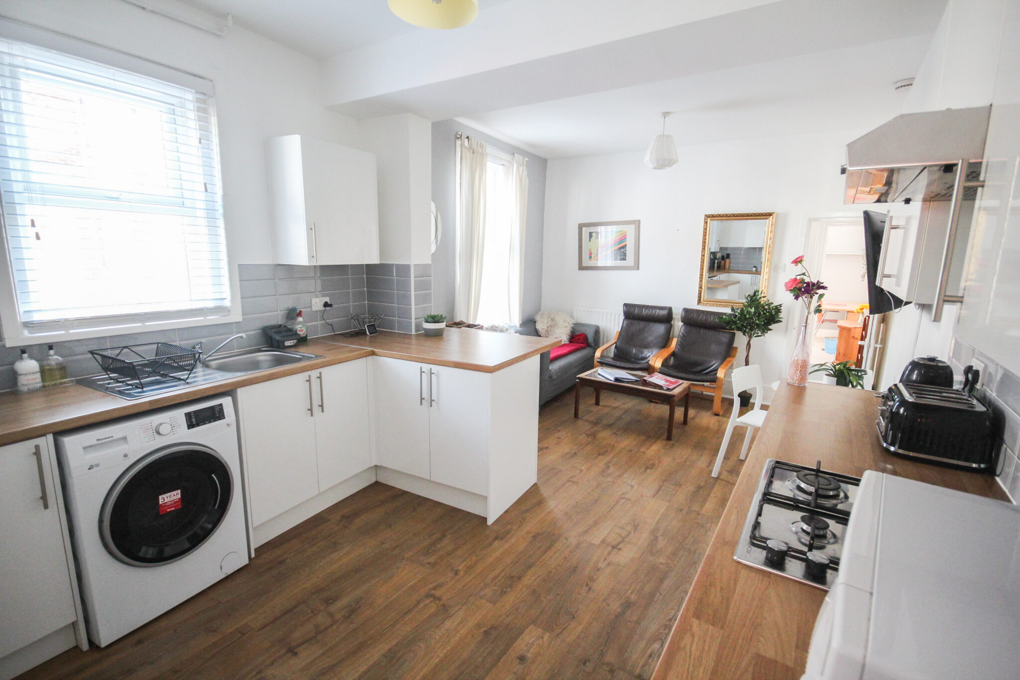 front room 33apsley