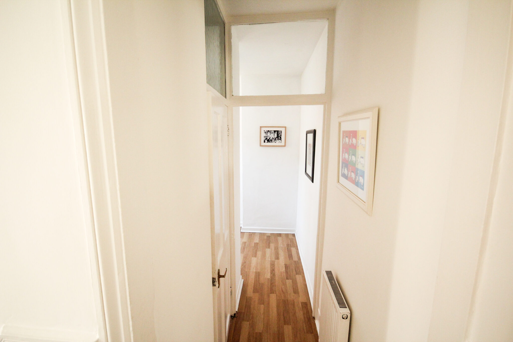 hallway 2 (21 av)