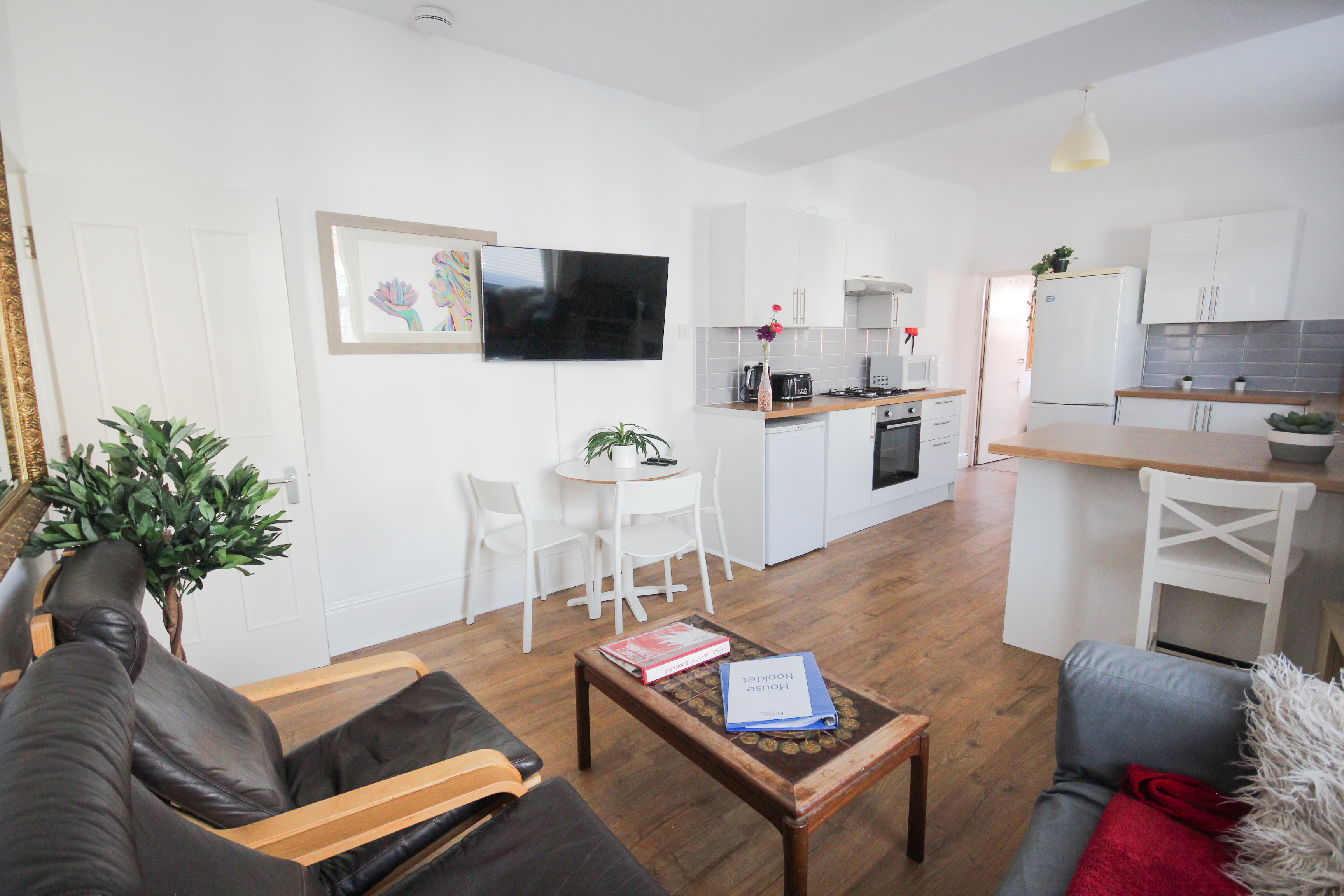 living_kitchen 33apsley